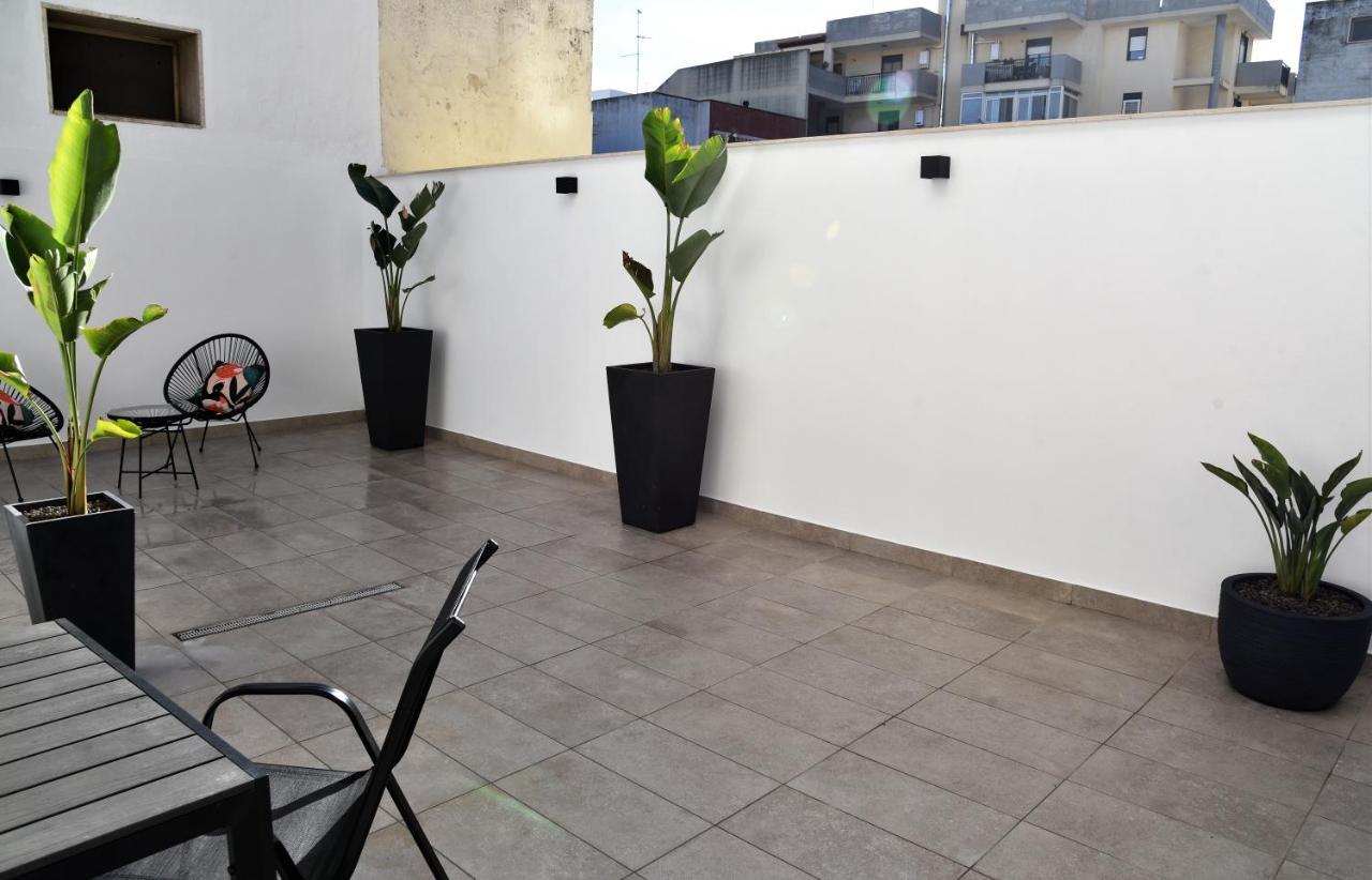 Gl Rooms And Apartments Бари Экстерьер фото