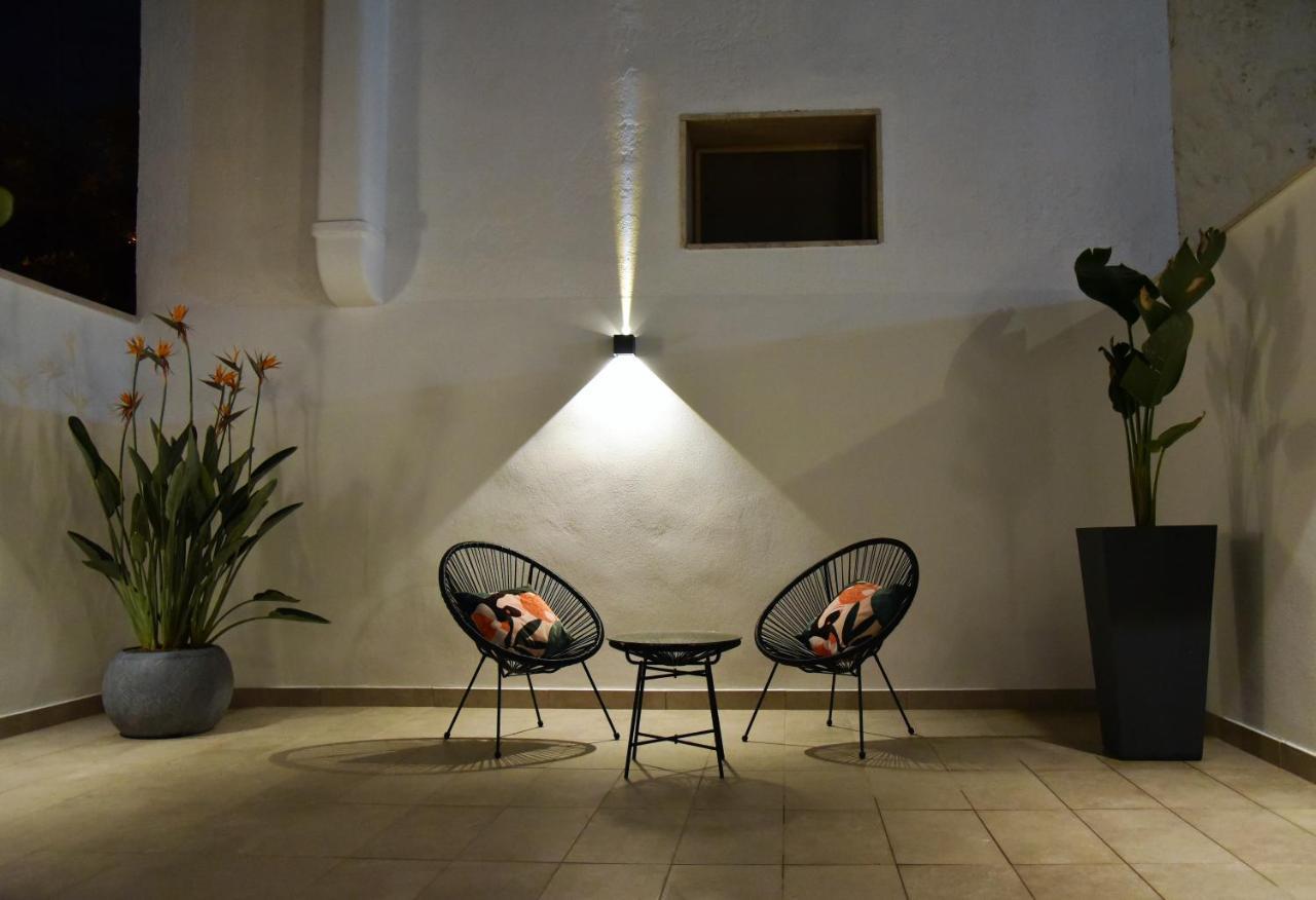 Gl Rooms And Apartments Бари Экстерьер фото